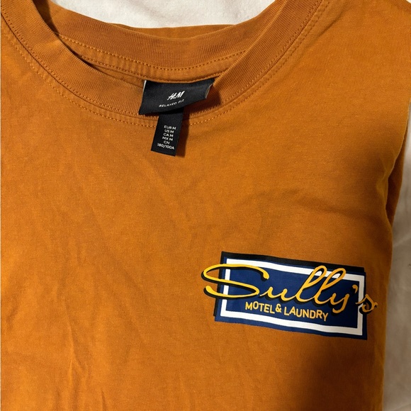 H&M men’s oversized graphic tee (worn) - Picture 3 of 3